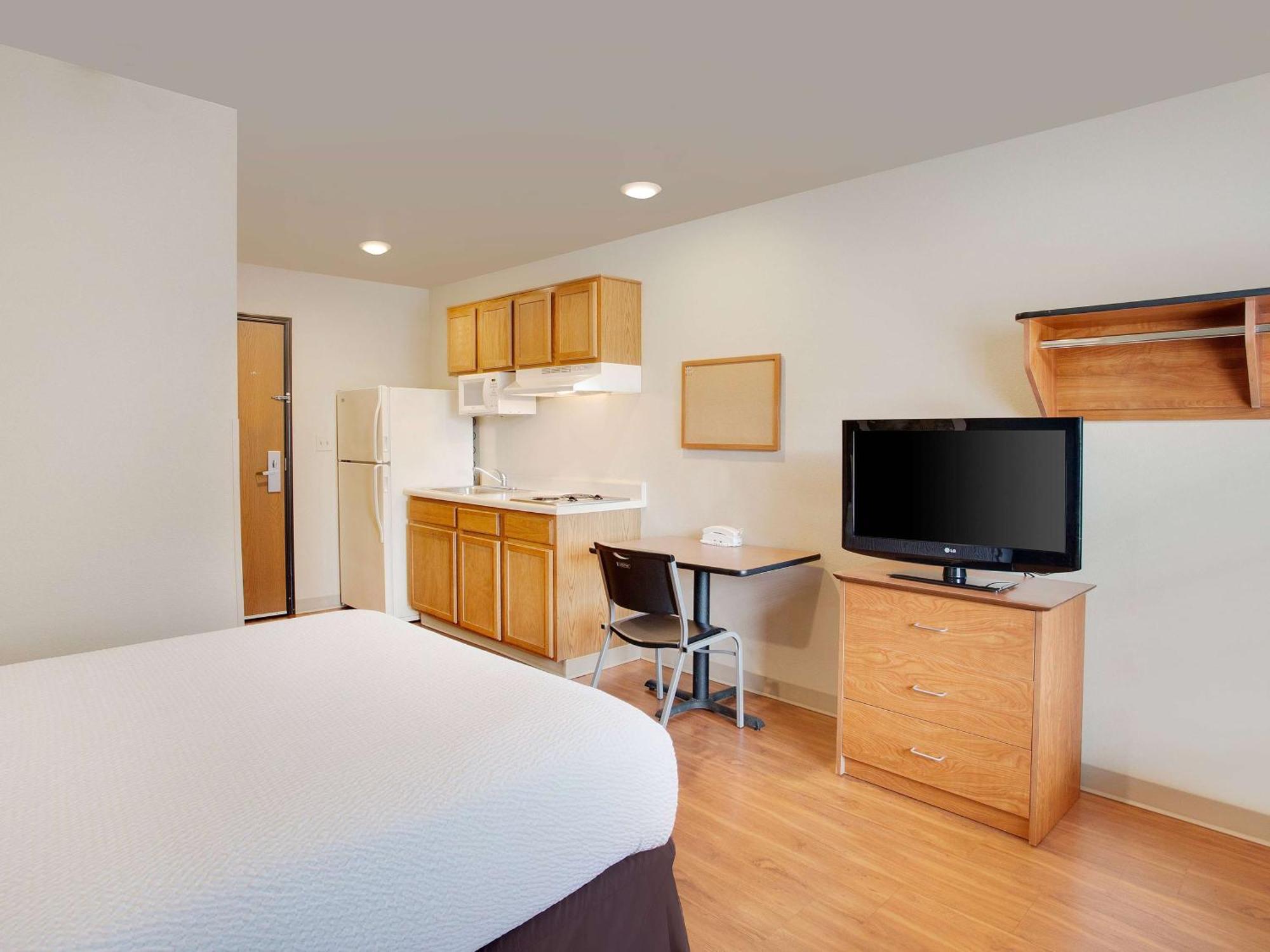 Extended Stay America Select Suites - Mobile - I-65 Екстер'єр фото